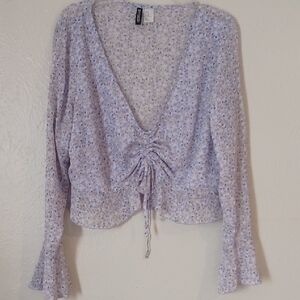 H&M Lavender Floral Ruched Blouse